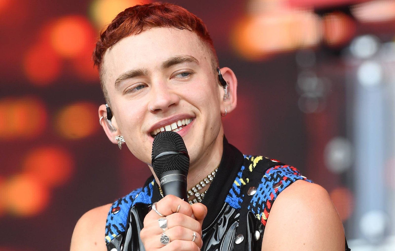  Olly Alexander is ready to release some of his best songs.