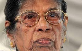  केरल की पहली राजस्व मंत्री और राजनीतिज्ञ केआर गौरी का 102 की उम्र में निधन।