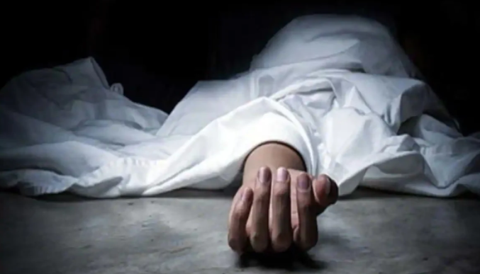 Another model found dead in Kolkata