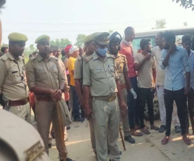 Two half-brothers killed by slitting their throats, two in police custody