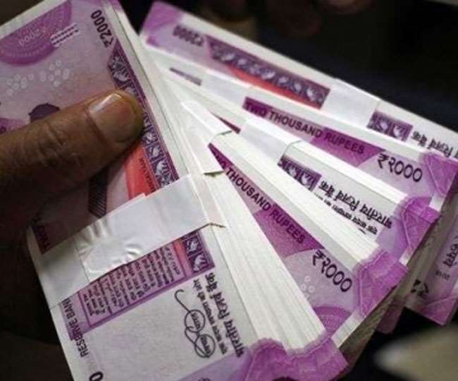 Man who went to jail for cheating of three crores cheated 88 lakhs from two including female advocate
